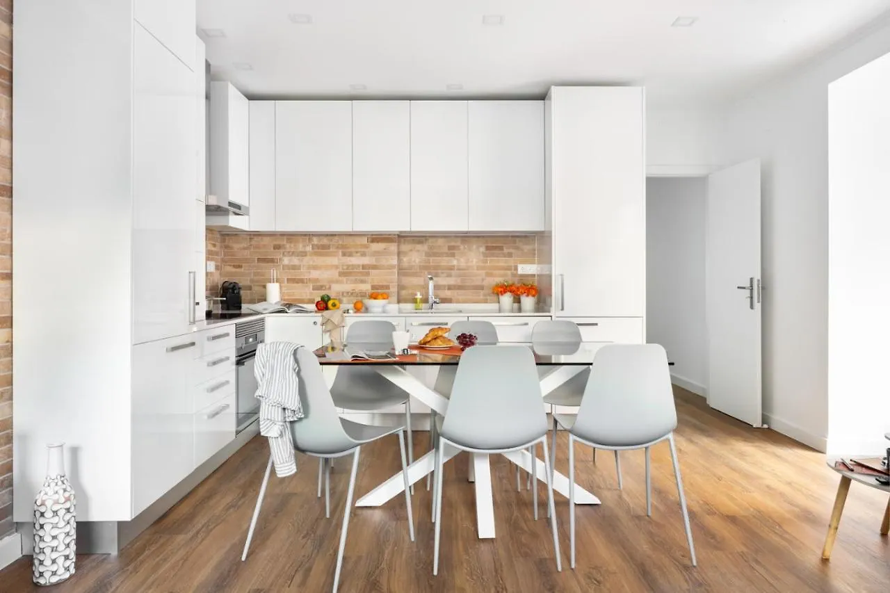 Joivy Bright And Beautiful 4Br Apt 5 Mins To Rato Subway Lisboa