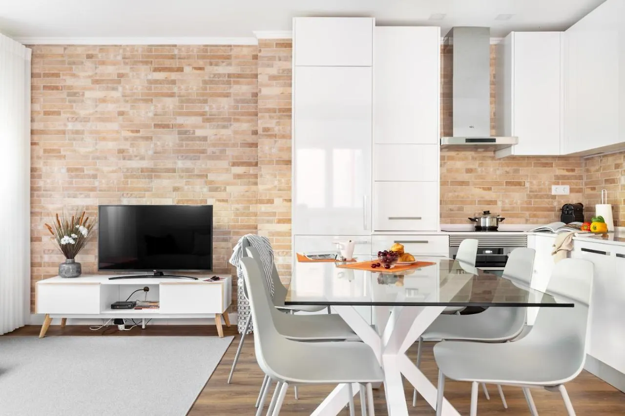 Joivy Bright And Beautiful 4Br Apt 5 Mins To Rato Subway Lisboa شقة